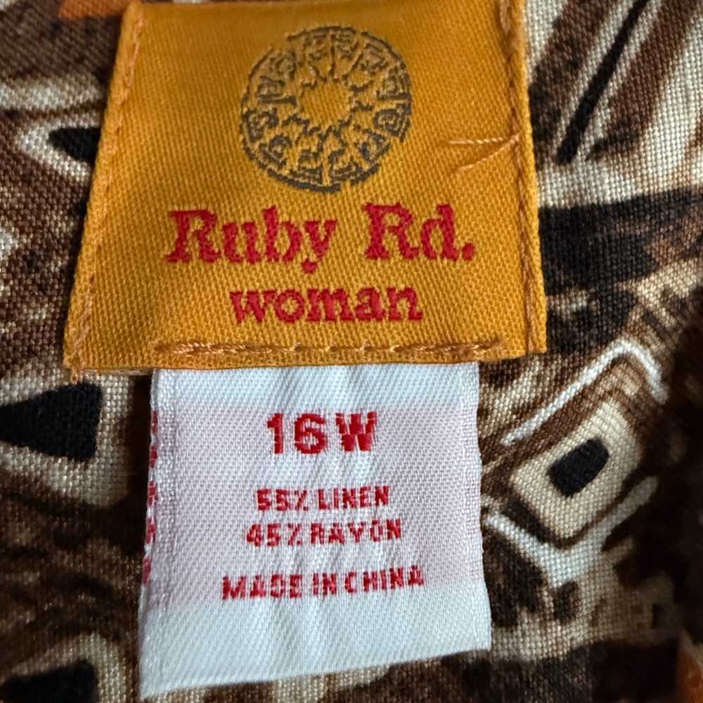 Ruby Rd. Brown and Tan Geometric Jacket - Picture 2 of 12